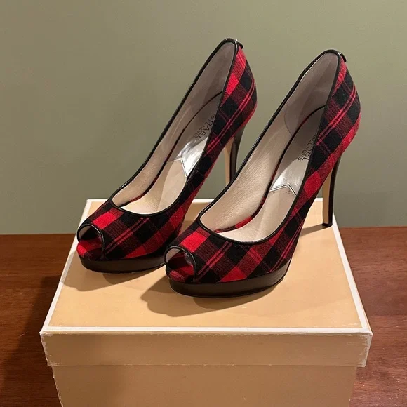 Michael Kors Plaid Peep-Toe Heels ✨🌹 - Picture 7 of 9
